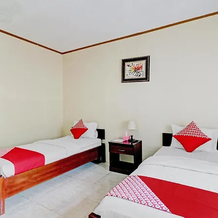 Collection O 90461 Graha Atmadja Syariah Hotel 3*